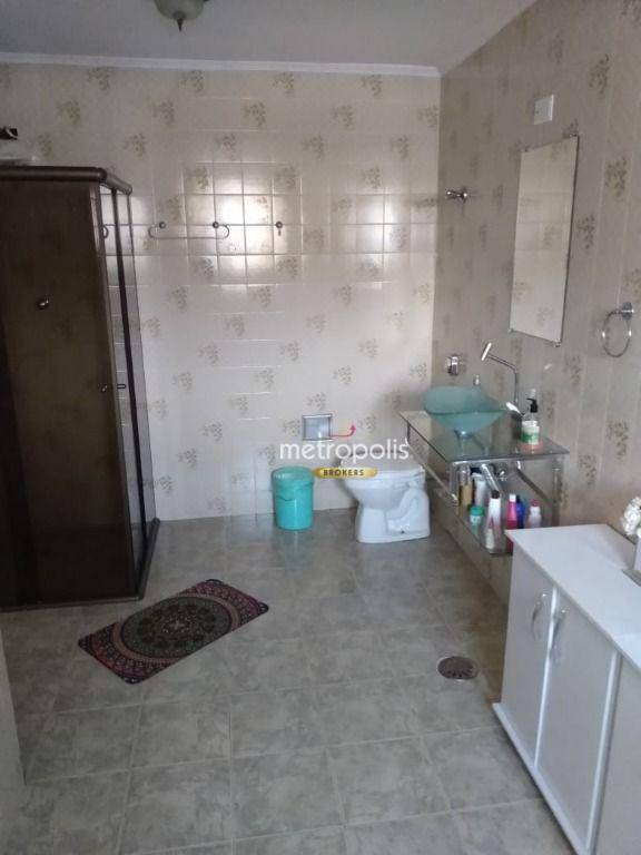 Sobrado à venda com 2 quartos, 204m² - Foto 18