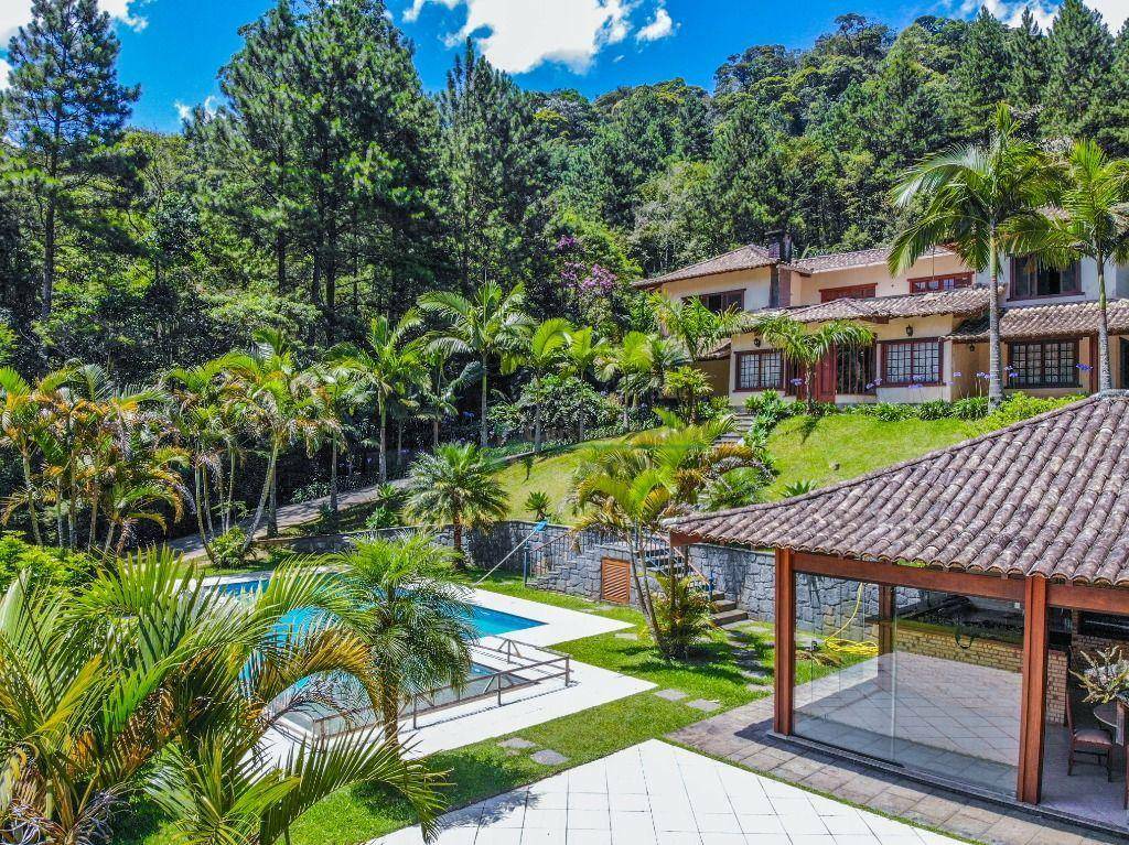 Casa de Condomínio à venda com 4 quartos, 427m² - Foto 1