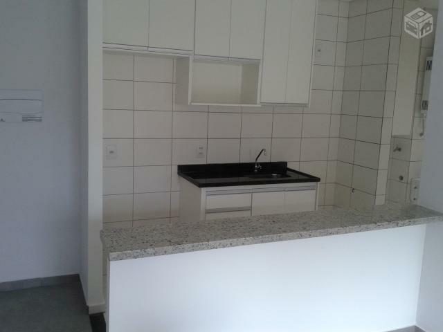 Apartamento à venda com 2 quartos, 57m² - Foto 4