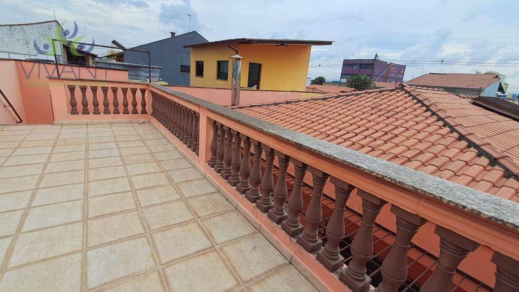Casa para alugar com 4 quartos, 280m² - Foto 4