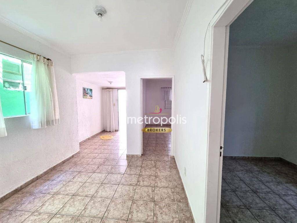 Casa à venda com 3 quartos, 182m² - Foto 4