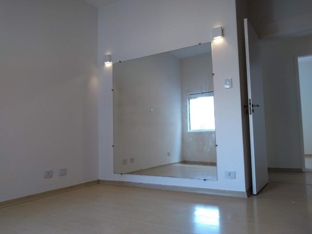 Apartamento para alugar com 2 quartos, 90m² - Foto 9