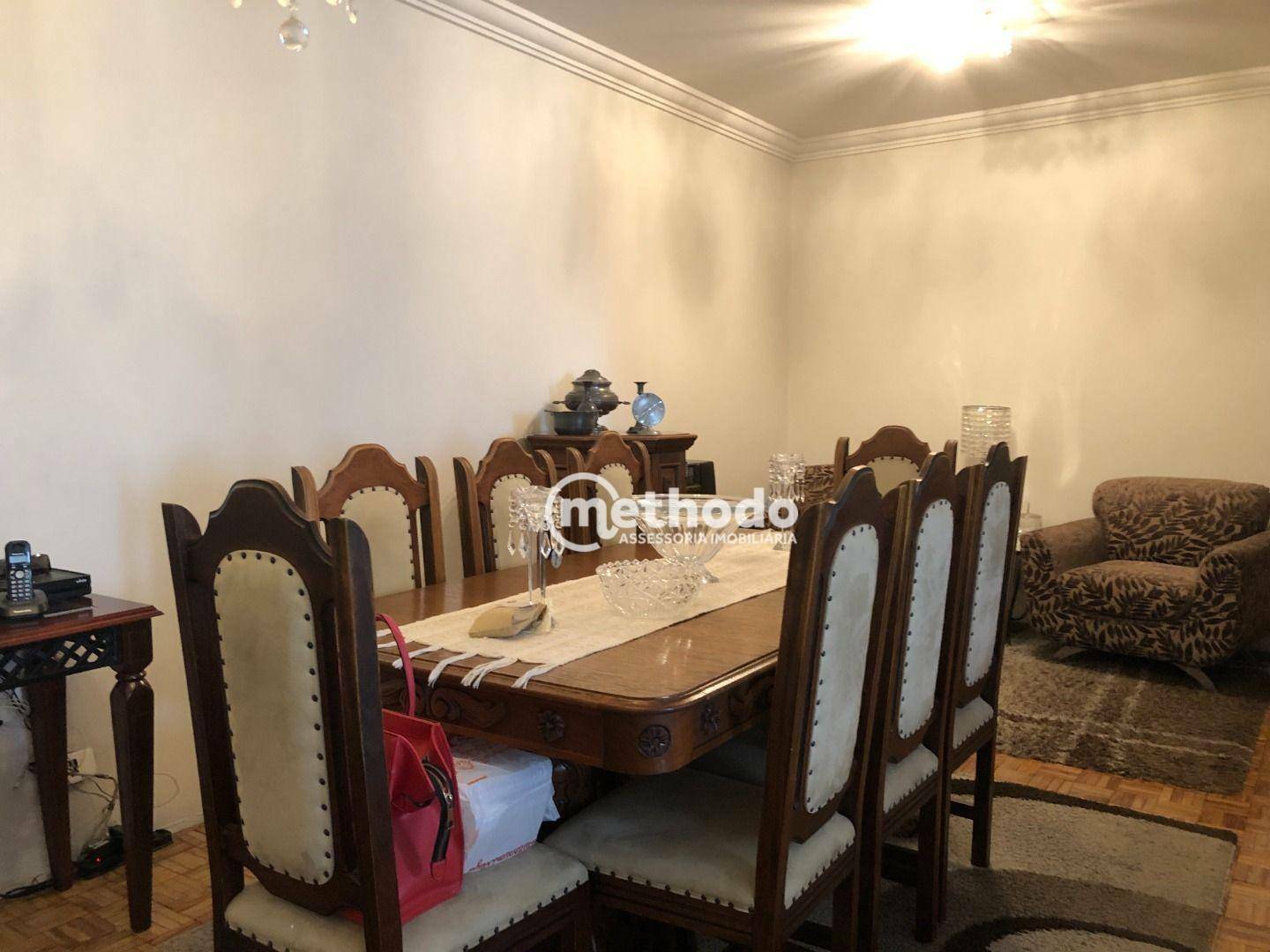 Apartamento à venda com 3 quartos, 117m² - Foto 1