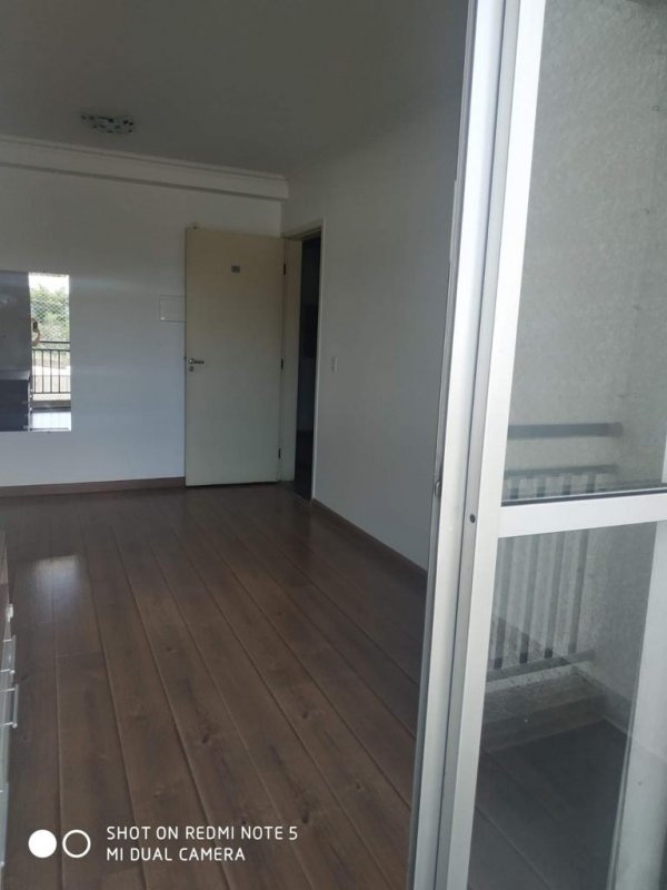 Apartamento à venda com 2 quartos, 52m² - Foto 11