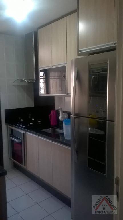 Apartamento à venda com 3 quartos, 72m² - Foto 9