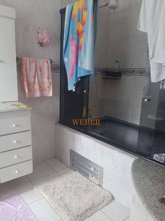 Sobrado à venda com 3 quartos, 285m² - Foto 21