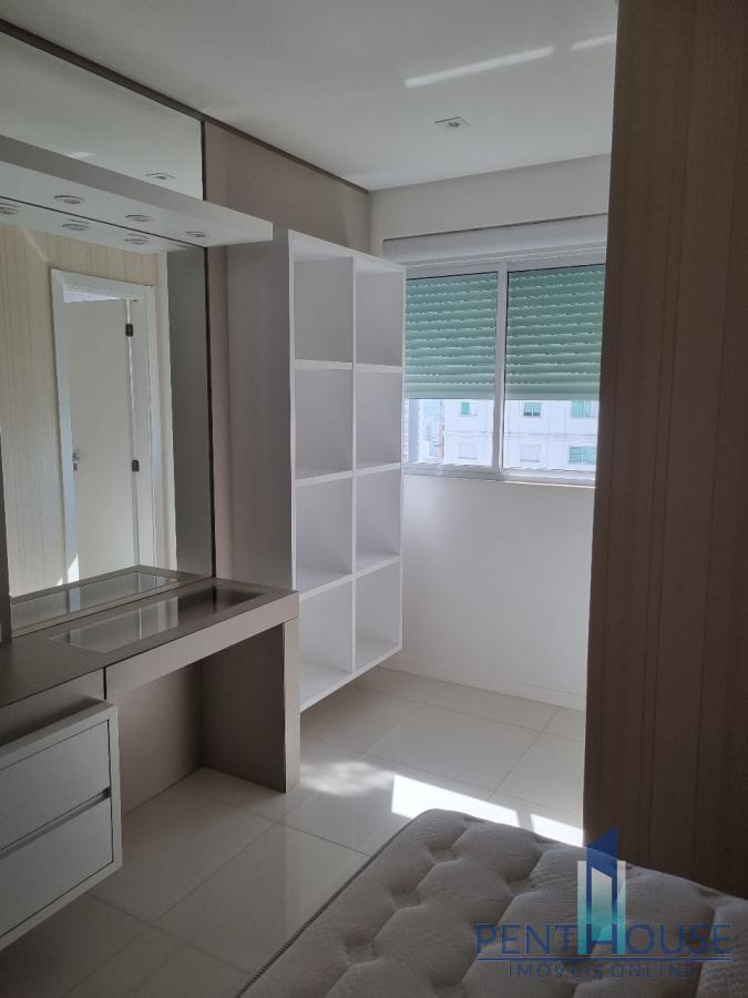 Apartamento à venda com 4 quartos, 133m² - Foto 28