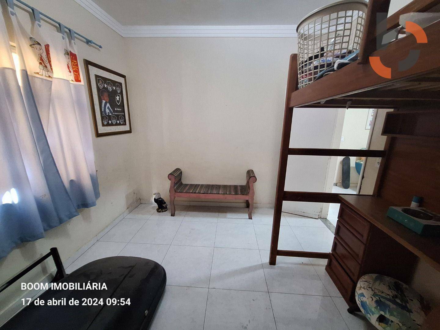 Casa à venda com 3 quartos, 290m² - Foto 18