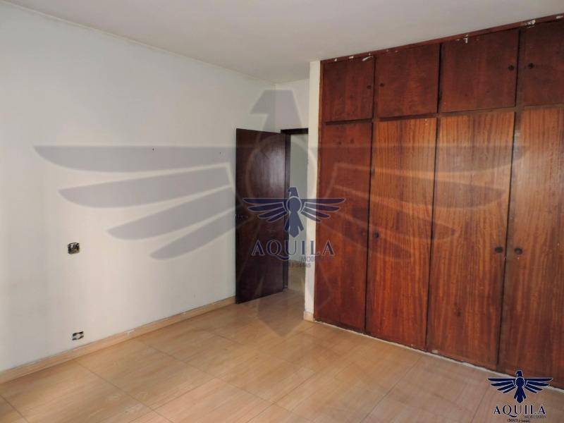 Casa para alugar com 5 quartos, 176m² - Foto 22