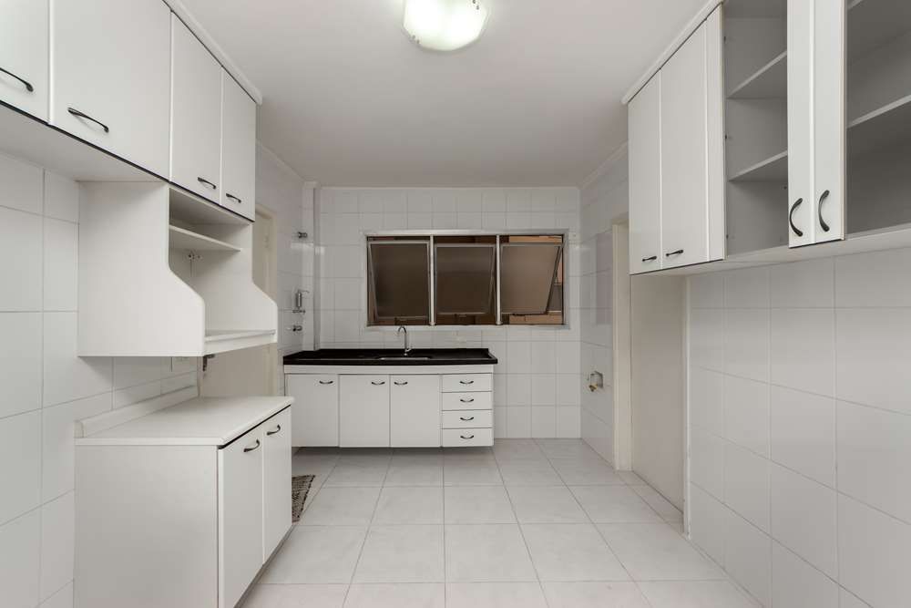 Apartamento à venda com 3 quartos, 116m² - Foto 1