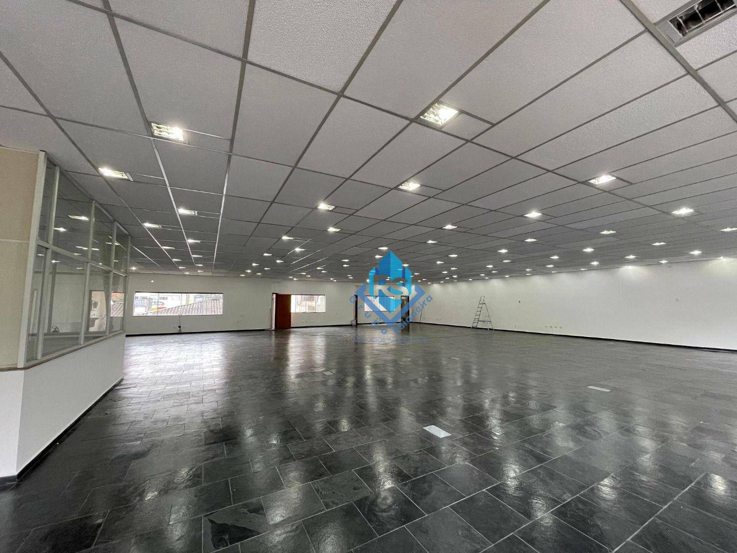 Prédio Inteiro para alugar, 1300m² - Foto 17