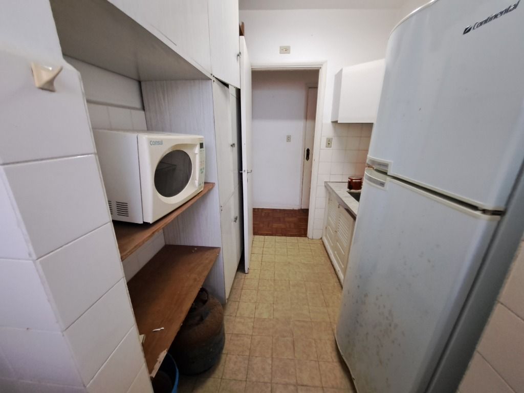 Apartamento à venda com 1 quarto, 50m² - Foto 10