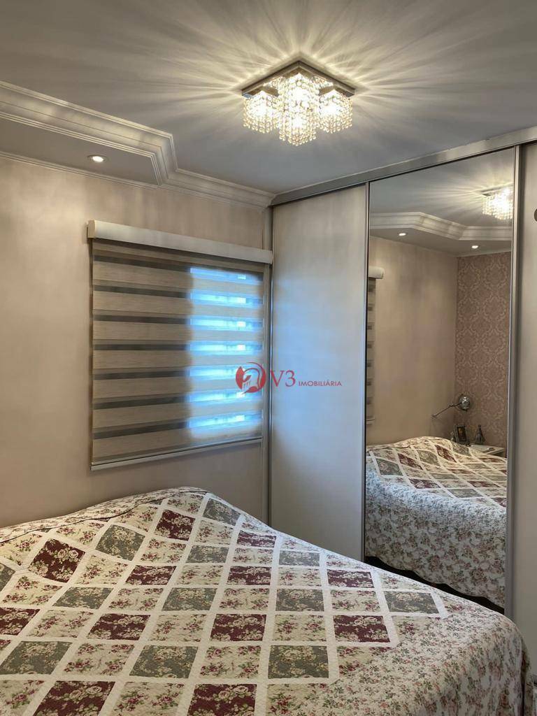 Apartamento à venda com 3 quartos, 65m² - Foto 1