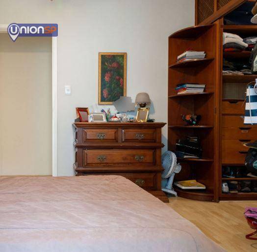 Apartamento à venda com 4 quartos, 187m² - Foto 18