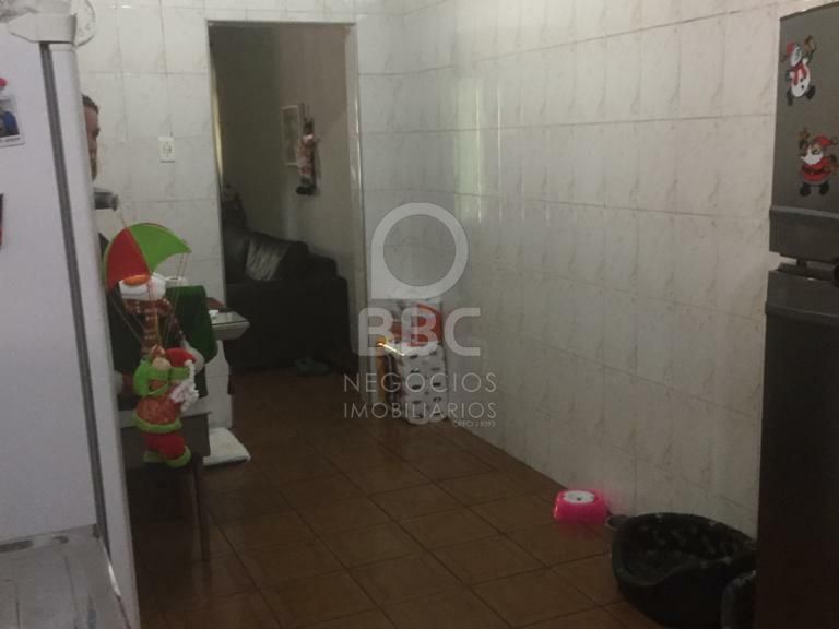 Sobrado à venda com 2 quartos, 209m² - Foto 5