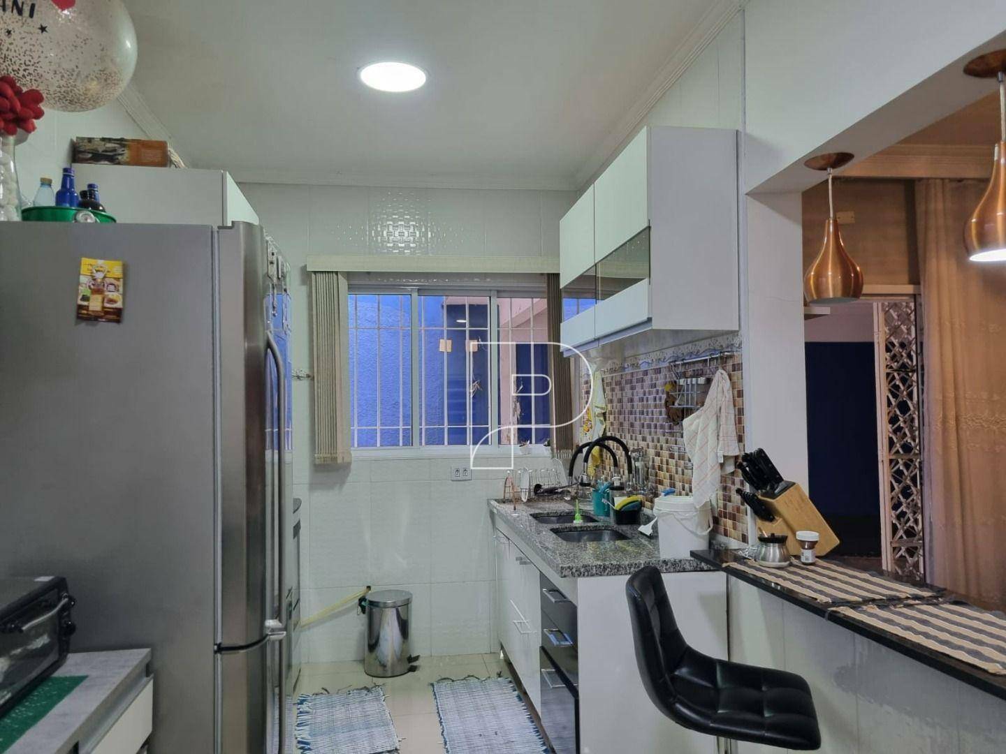 Casa à venda com 2 quartos, 130m² - Foto 18