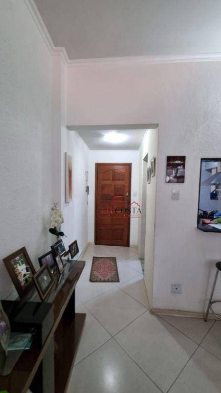 Apartamento à venda com 2 quartos, 75m² - Foto 3