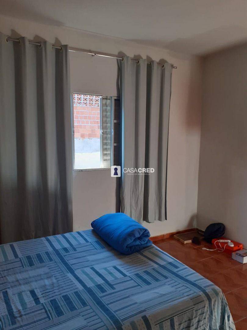 Casa à venda com 3 quartos, 90m² - Foto 3