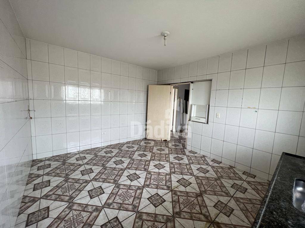 Casa para alugar com 3 quartos, 95m² - Foto 10