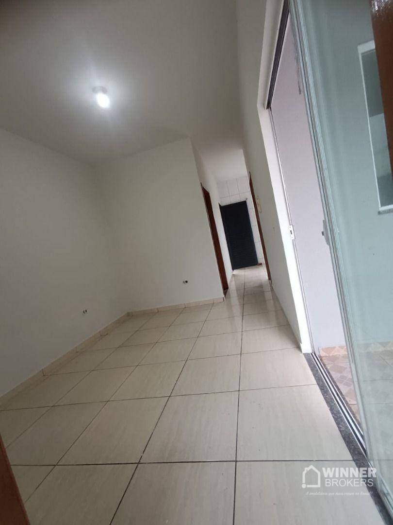 Casa à venda com 2 quartos, 57m² - Foto 4