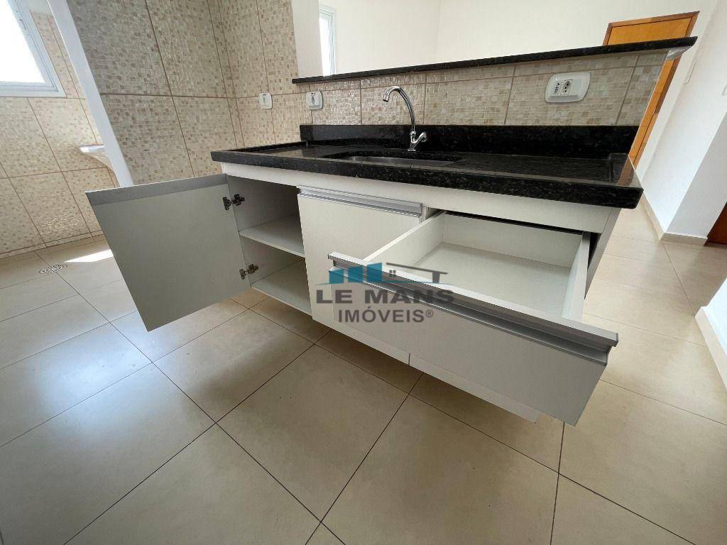 Apartamento à venda e aluguel com 2 quartos, 64m² - Foto 13