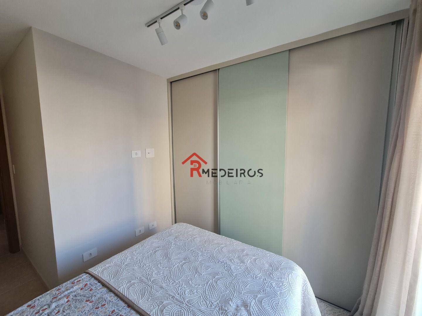 Apartamento à venda com 2 quartos, 55m² - Foto 16