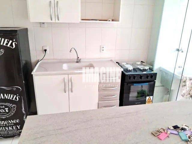 Apartamento à venda com 2 quartos, 41m² - Foto 4