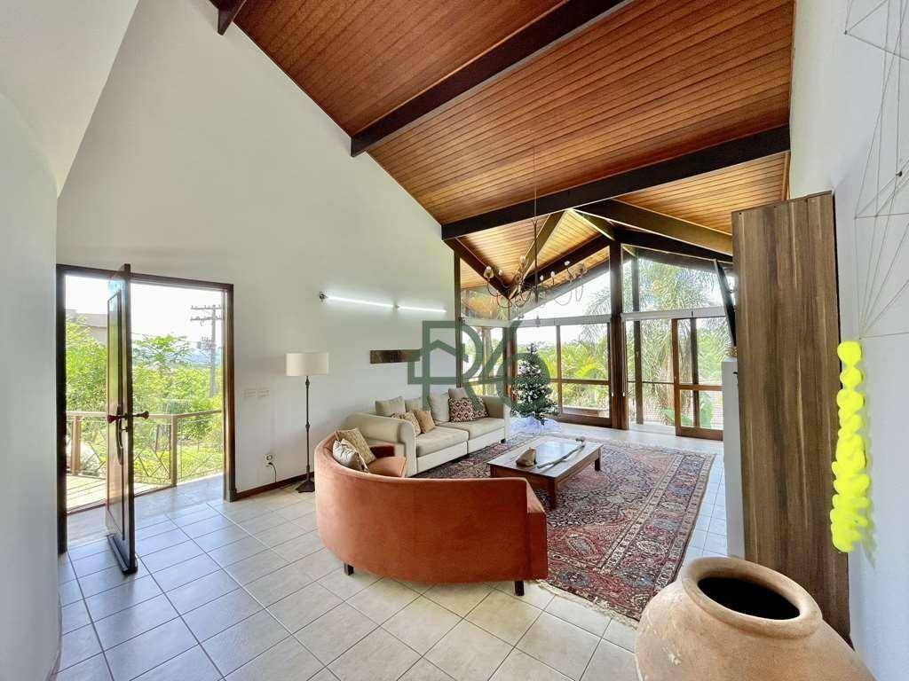 Casa de Condomínio à venda com 4 quartos, 445m² - Foto 10