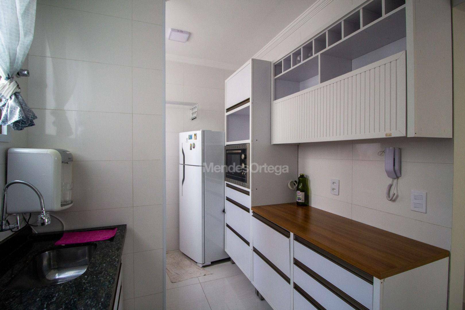 Apartamento para alugar com 3 quartos, 70m² - Foto 16