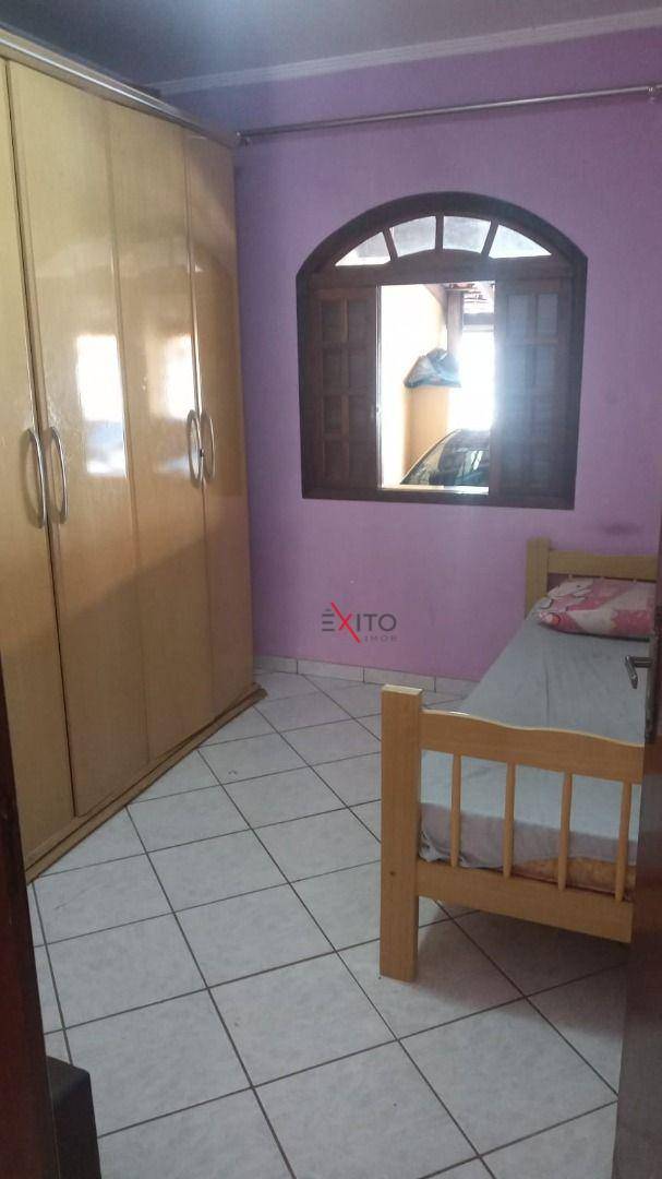 Casa à venda com 2 quartos, 70m² - Foto 13