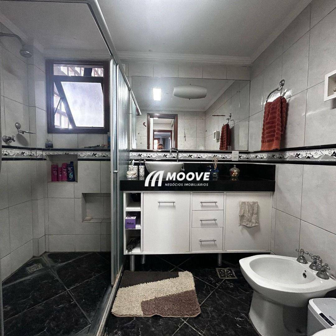 Apartamento à venda com 4 quartos, 166m² - Foto 26
