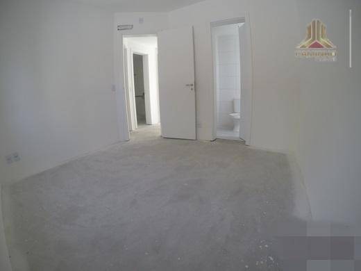 Apartamento à venda com 1 quarto, 44m² - Foto 20