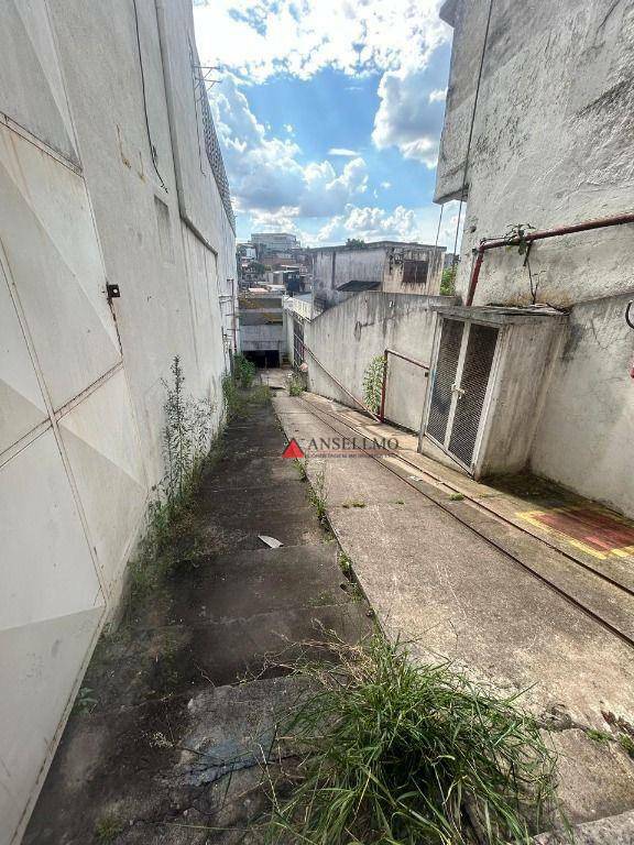 Depósito-Galpão-Armazém para alugar, 2020m² - Foto 14
