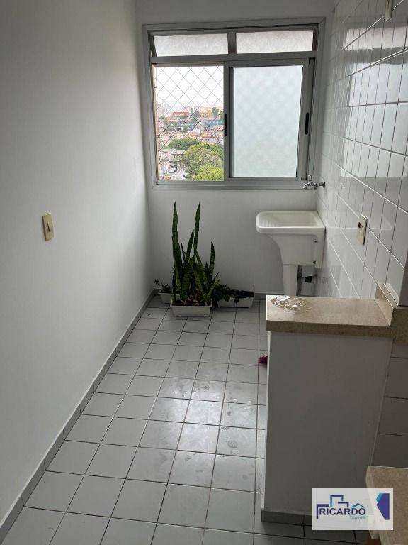 Apartamento à venda com 2 quartos, 50m² - Foto 11