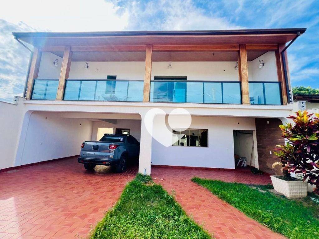 Casa à venda com 3 quartos, 400m² - Foto 2