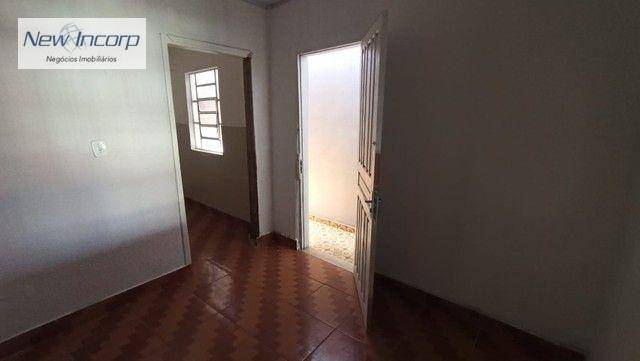 Casa à venda com 2 quartos, 133m² - Foto 2