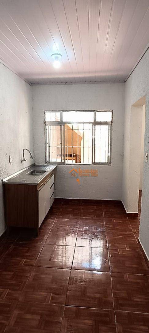 Casa à venda com 4 quartos, 200m² - Foto 16