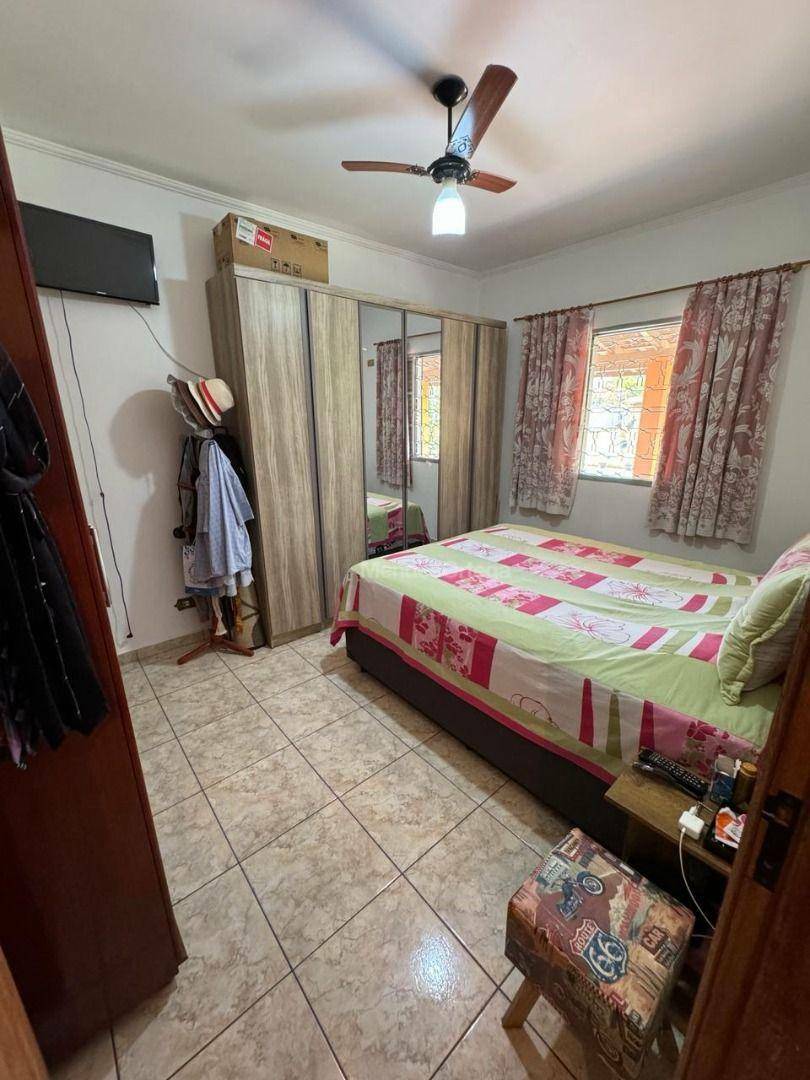 Chácara à venda com 2 quartos, 261m² - Foto 14