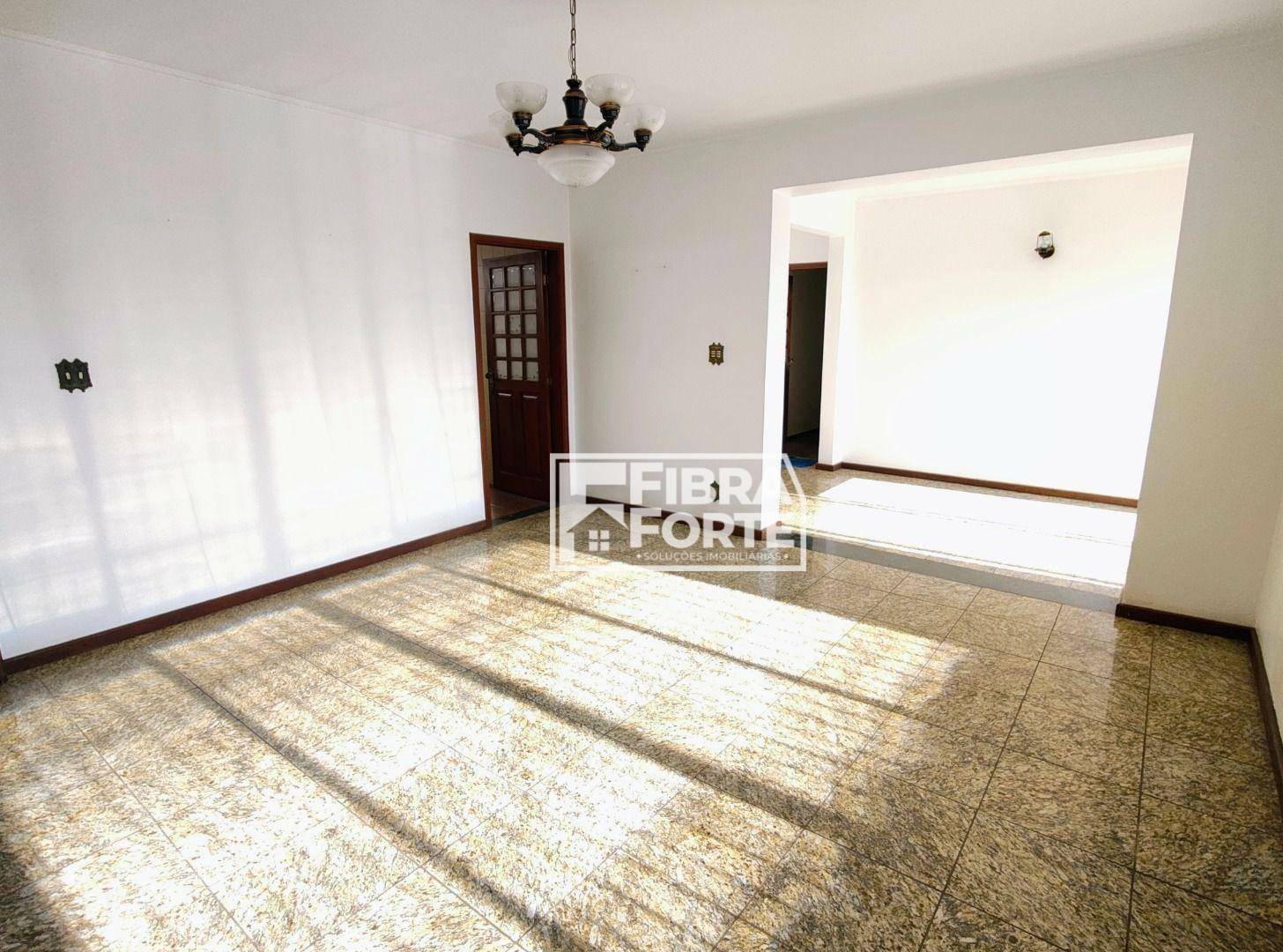 Casa à venda com 4 quartos, 262m² - Foto 14