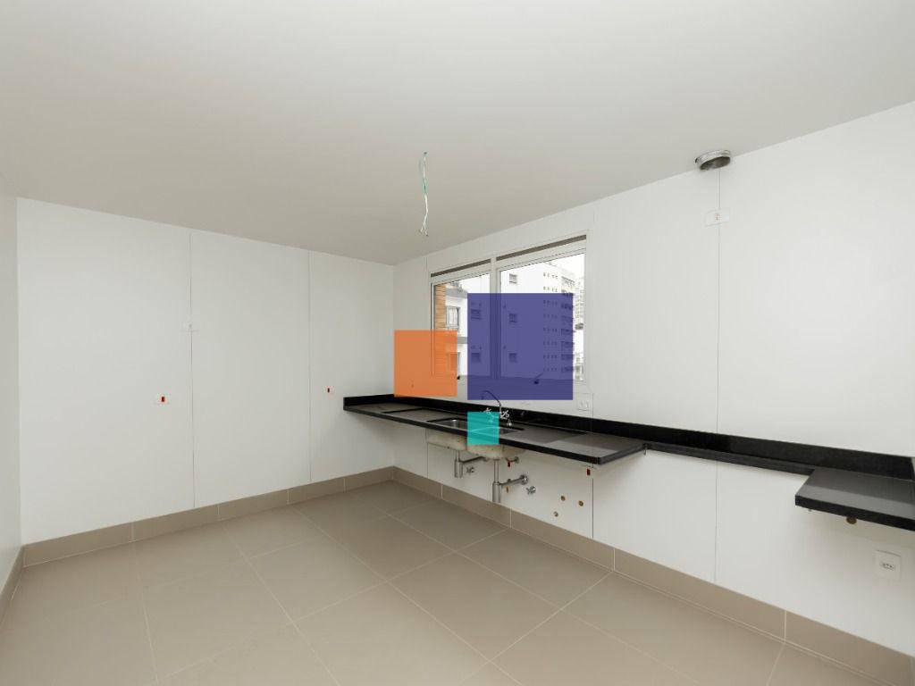 Apartamento à venda com 4 quartos, 260m² - Foto 18