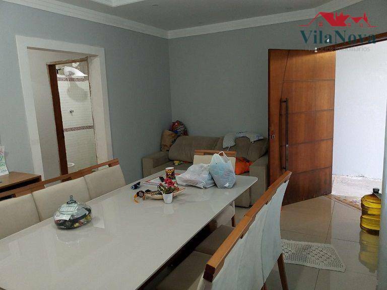 Casa à venda com 2 quartos, 88m² - Foto 2