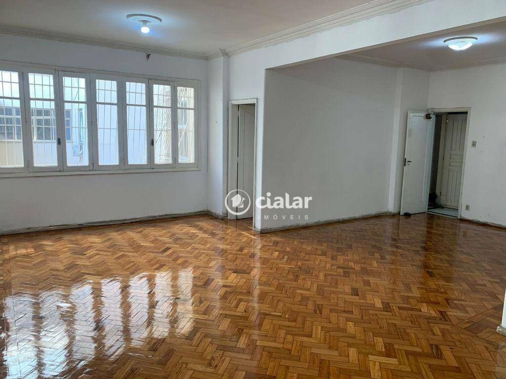 Apartamento à venda com 3 quartos, 173m² - Foto 1