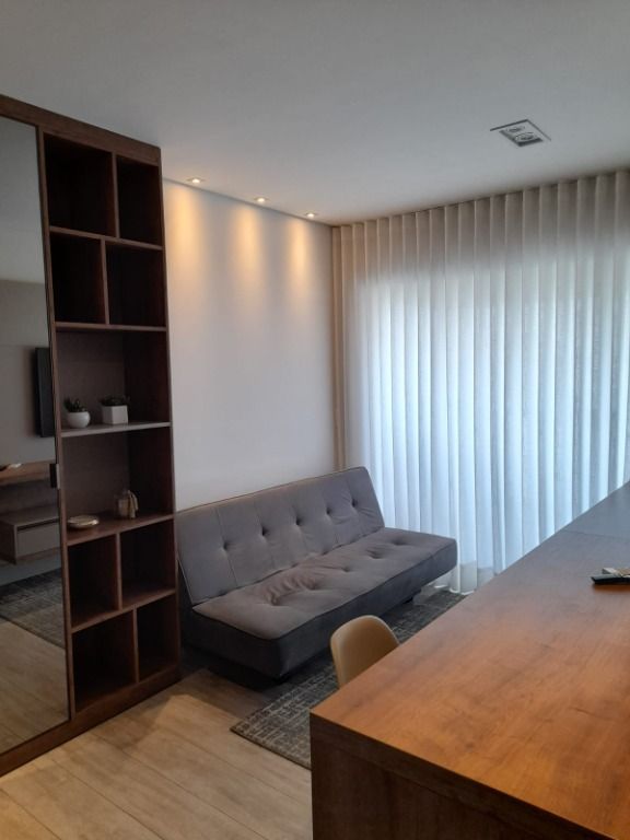 Apartamento para alugar com 1 quarto, 43m² - Foto 2