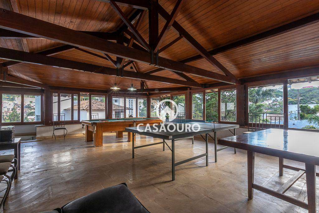 Casa à venda com 5 quartos, 750m² - Foto 47