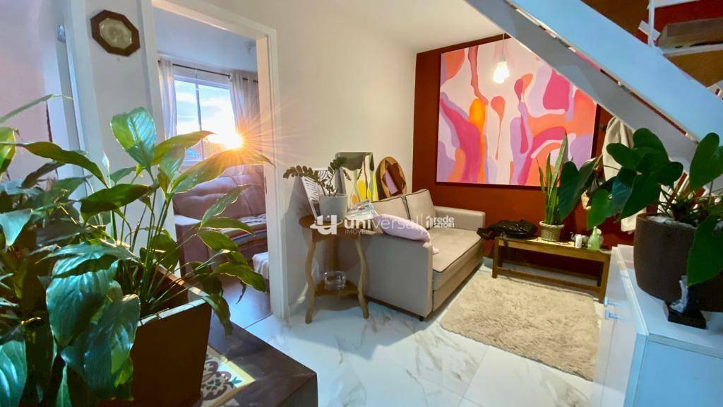 Cobertura à venda com 2 quartos, 110m² - Foto 4