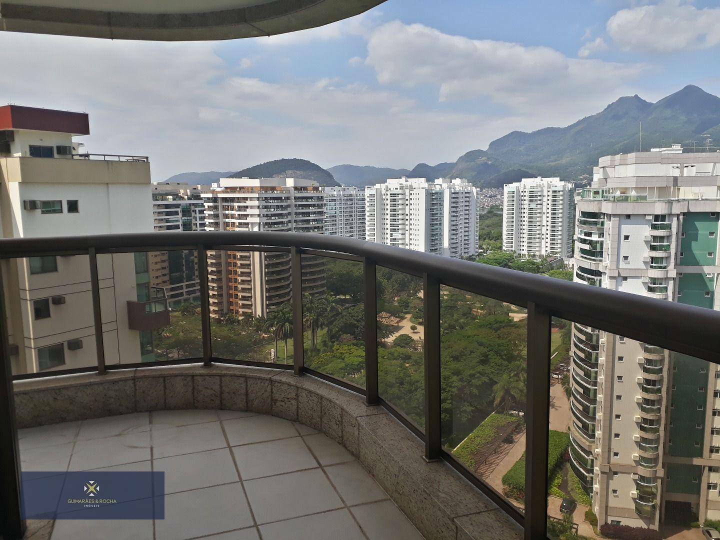 Apartamento à venda com 4 quartos, 407m² - Foto 1