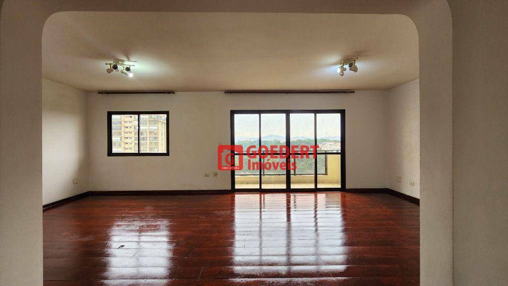 Apartamento para alugar com 4 quartos, 168m² - Foto 4