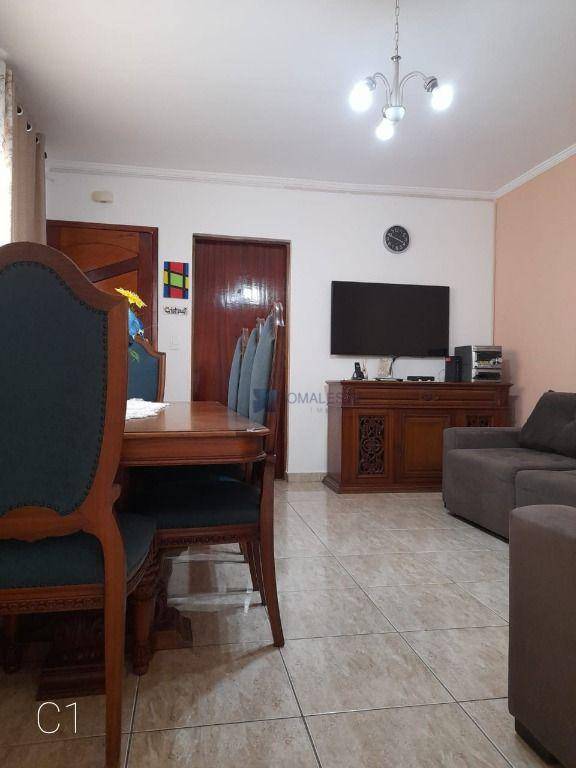 Casa à venda com 4 quartos, 224M2 - Foto 1