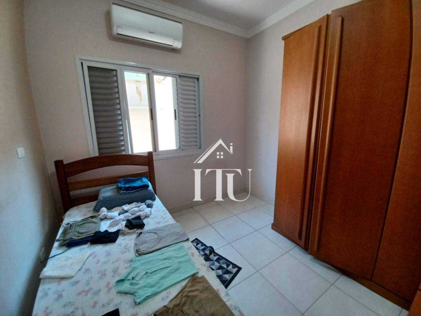 Casa à venda com 5 quartos, 300m² - Foto 28