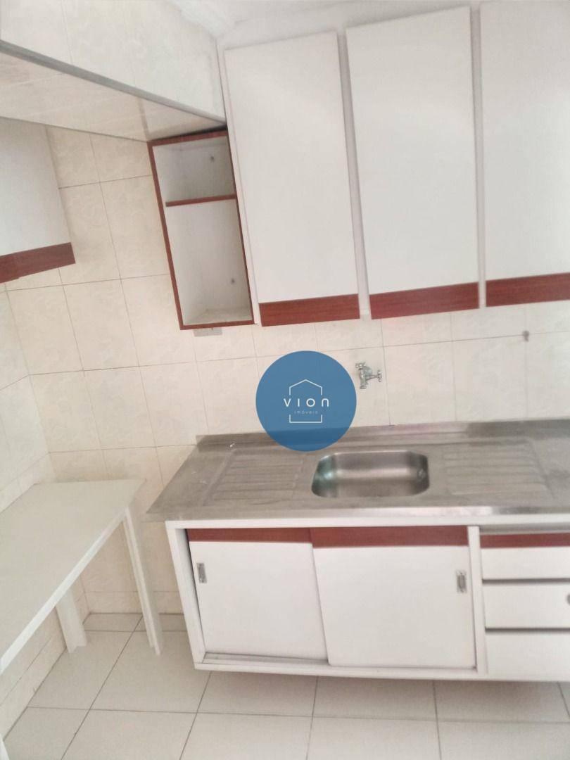 Apartamento para alugar com 2 quartos, 60m² - Foto 15